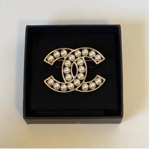 Authentic Chanel Pearl Broach in Champagne Metal